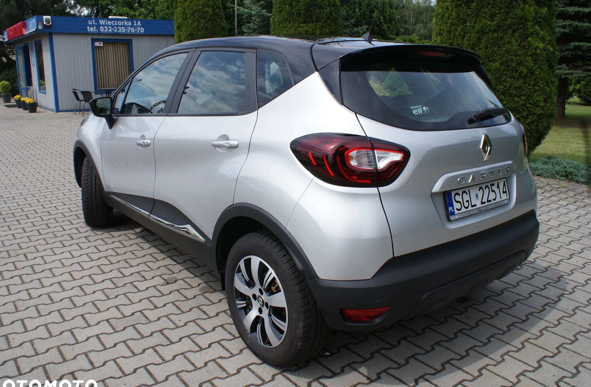 Renault Captur cena 49800 przebieg: 85000, rok produkcji 2017 z Buk małe 154